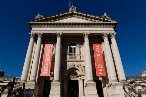 Tate Britain Visitors