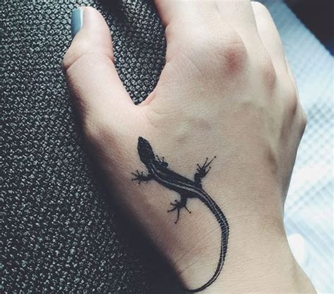 Tato Simple Cicak