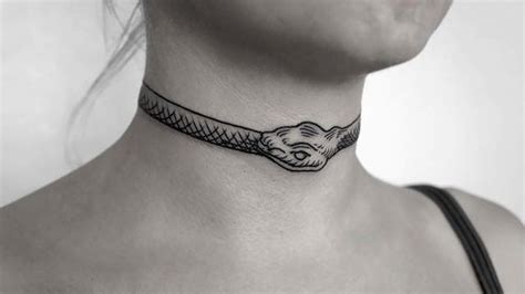 Tatto Leher
