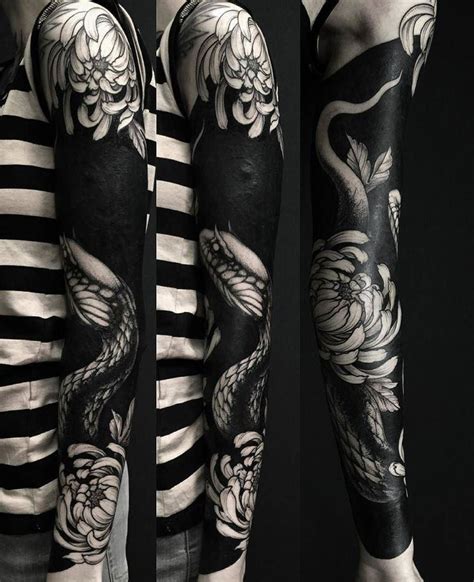 Fine Line Tattoo Artist Creates Detailed Black Ink Tattoo Art