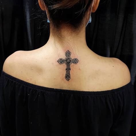 80 Stylish Cross Tattoos On Back
