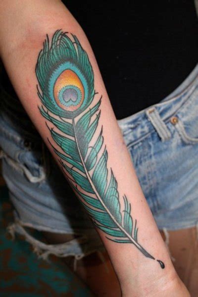 Tattoo Bulu Merak