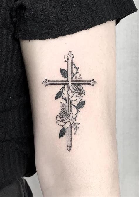 Tattoo Cross With Rose