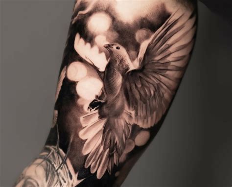 Tattoo Doves Flying