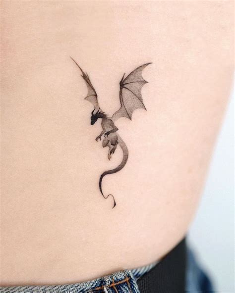 Tattoo Dragon Woman