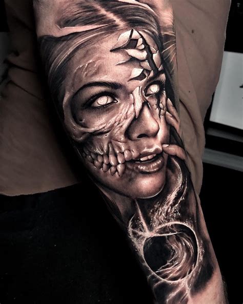 Tattoo Face Skull