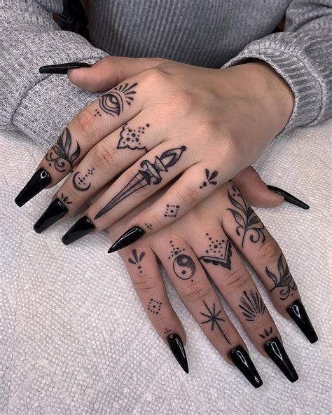 Tattoo Hand Finger