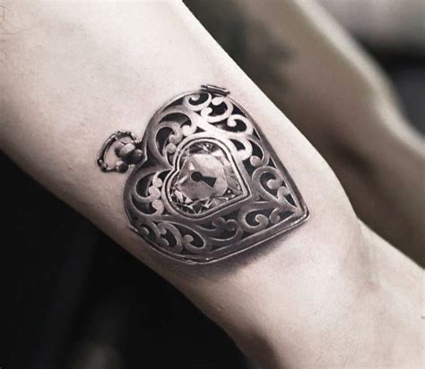 Tattoo Heart Lock