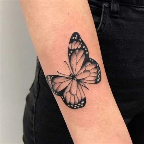 Fluttering Beauty: 10 Mesmerizing Tattoo Ideas featuring Butterflies