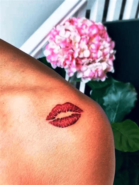 Tattoo Lips Kiss