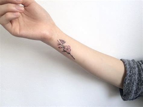 Tattoo Simple Di Tangan