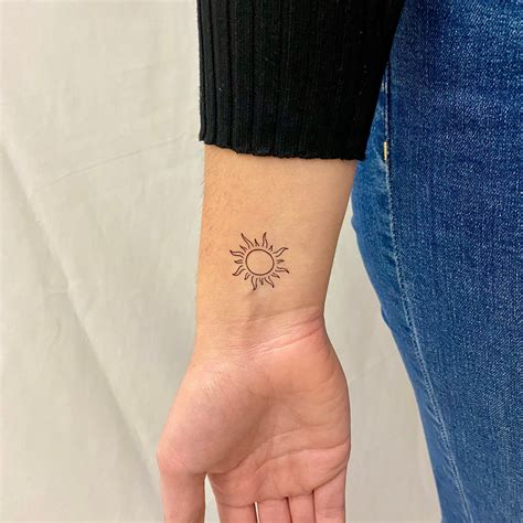 Tattoo Small Sun