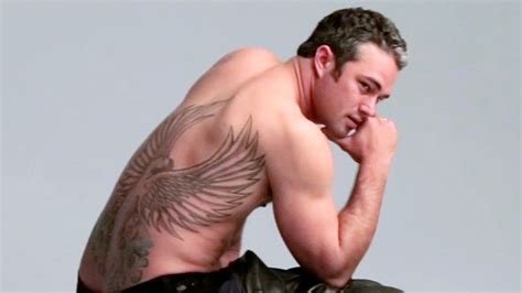 Tattoo Taylor Kinney