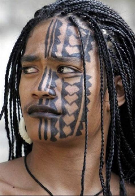 Tattoo Tribal Face