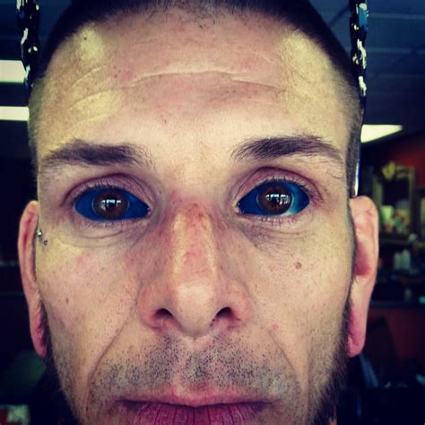 10 Extreme Eyeball Tattoos That Look Incredibly Painful