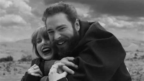 Taylor Swift Post Malone Tattoo