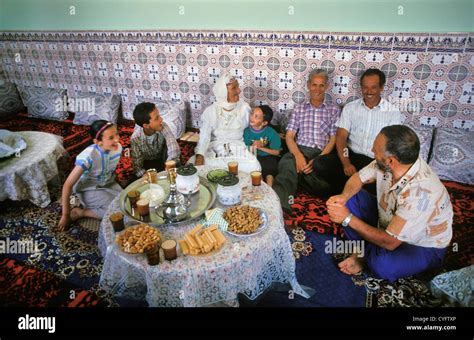 Tea Berber Family