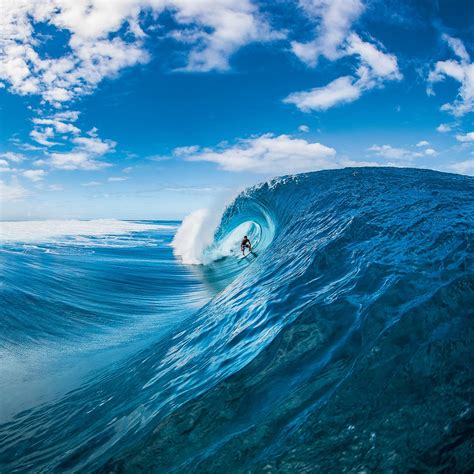 Teahupo'o Wave