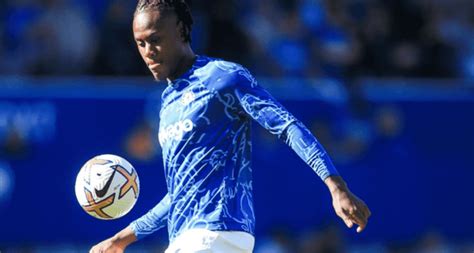 Team Red’s big problems