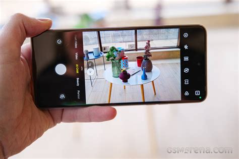 Kamera Depan 8MP untuk Foto Selfie Berkualitas