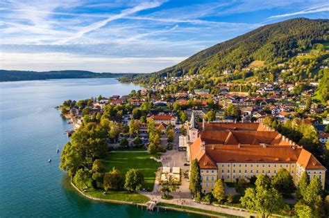Tegernsee Crowds
