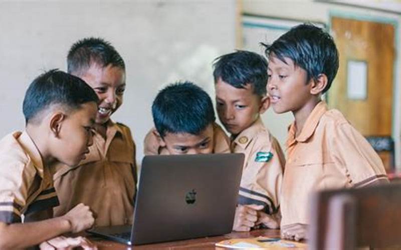 Teknologi Pendidikan Indonesia