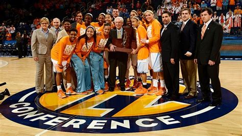 Tennessee Lady Vols Basketball Trophy