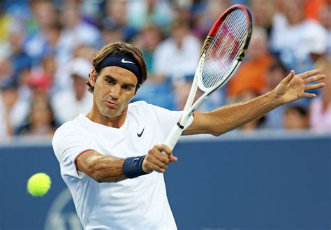 Tennis Player Federer Pics