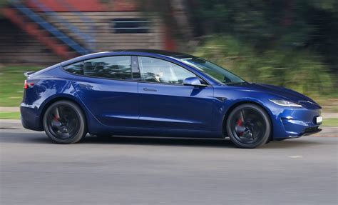 Tesla Model 3 Performance