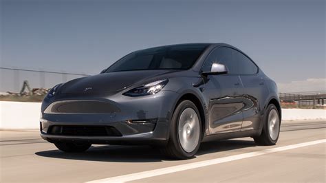 Tesla Model Y Dual Motor