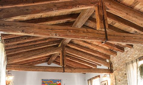 Ristrutturazione travi in legno a Belluno | Bordignon Benedetto Lattoneria