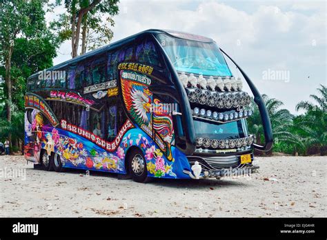 Thai Coach Bus