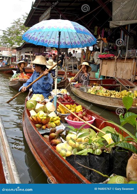 Thai Food Boat