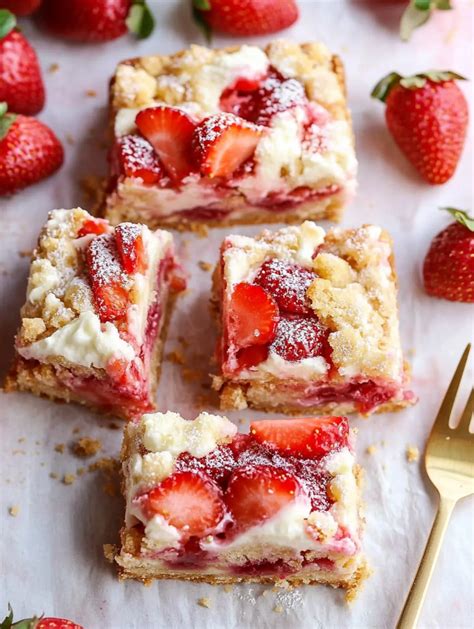 That Iconic Buttery Shortcake Crumble