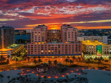 DreamView Beachfront Hotel & Resort, Clearwater Beach the best offers