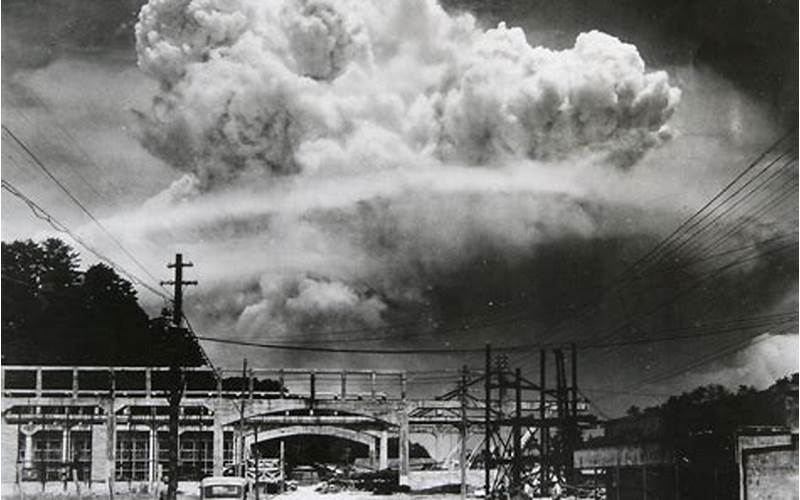The Atomic Bombings Of Hiroshima And Nagasaki