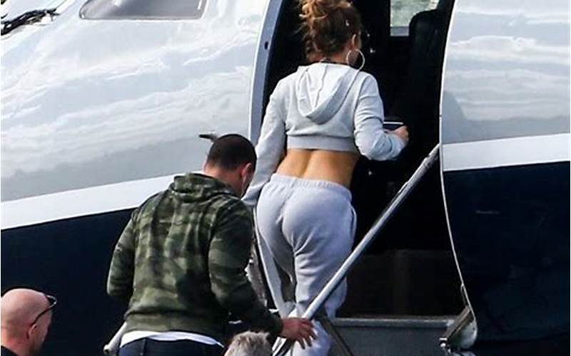 The Luxurious Private Jet Of Jennifer Lopez