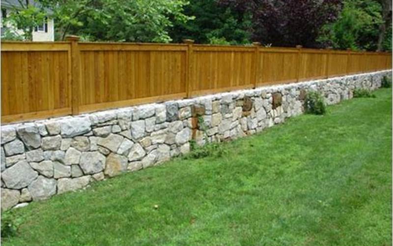 The Stone Block Base Privacy Fence: A Comprehensive Guide