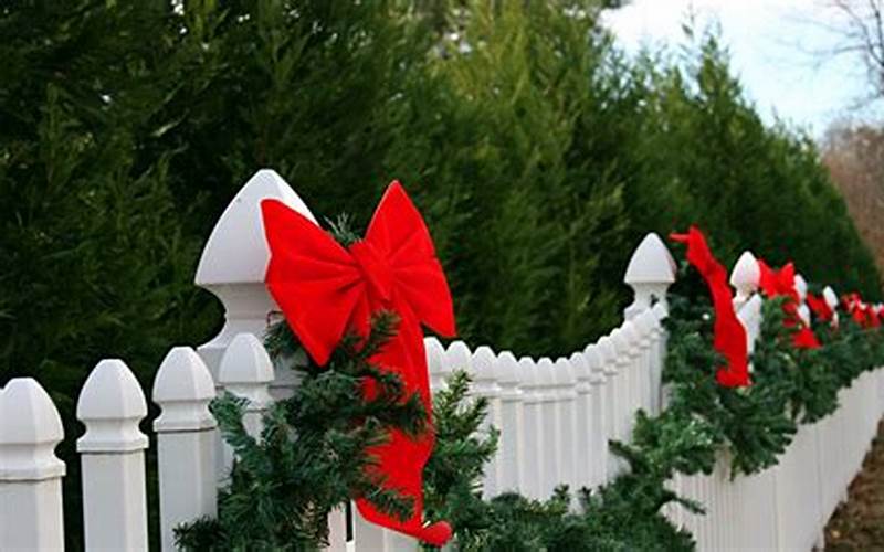 The Ultimate Guide To Decorating Your Privacy Fence With Christmas Garland