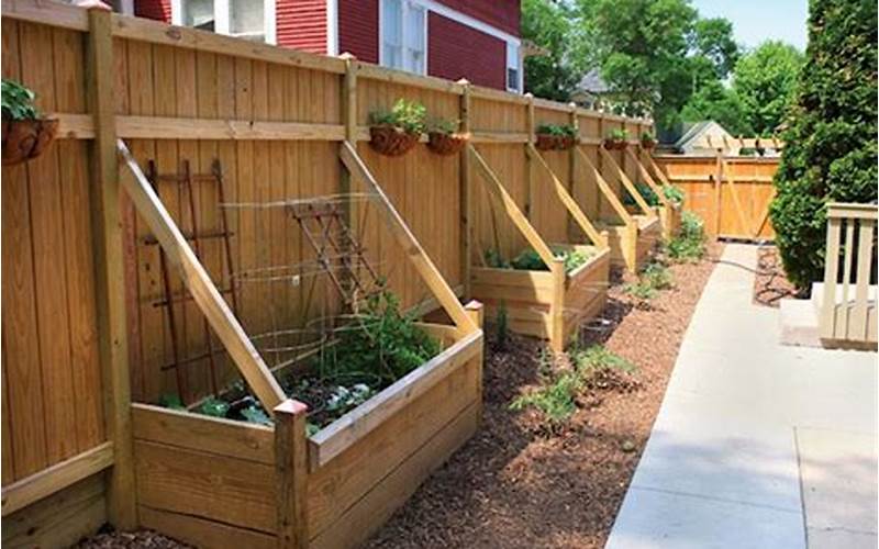 The Ultimate Guide To Privacy Fence Gardening