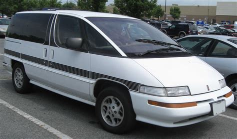 The First Car With A Rear-Seat Entertainment System: 1993 Oldsmobile
Silhouette