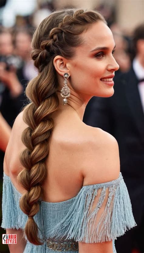The Allure of This Unique Braid