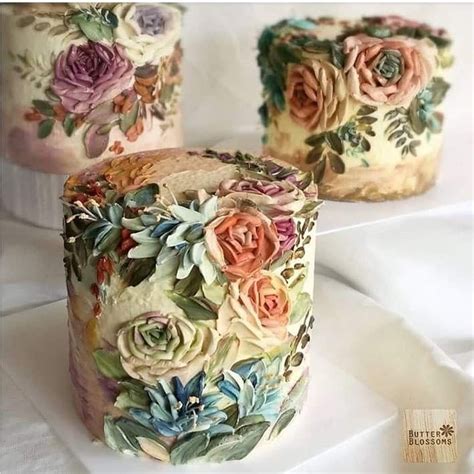 The Art of Creating Flower Cakes