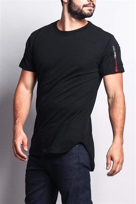 The Best Men's Curved Hem T-Shirts for a Stylish Look