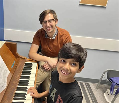 The Best Pianist Lessons in Dearborn, Michigan