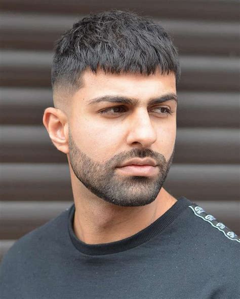 The Classic Short Crop