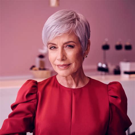 The Classic Short Pixie Styles