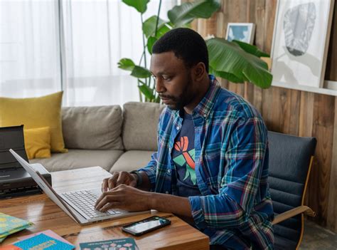 The Craigslist Codebreaker: Decoding the Secrets of Successful Selling