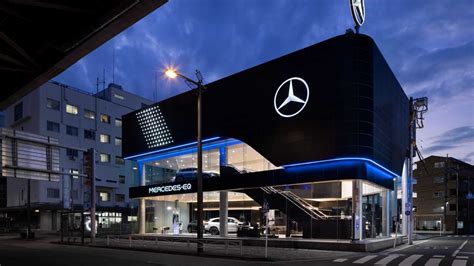 The Exclusive Dealership Model