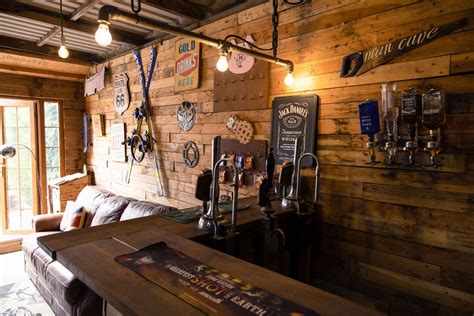 The Garage Pub & Eatery